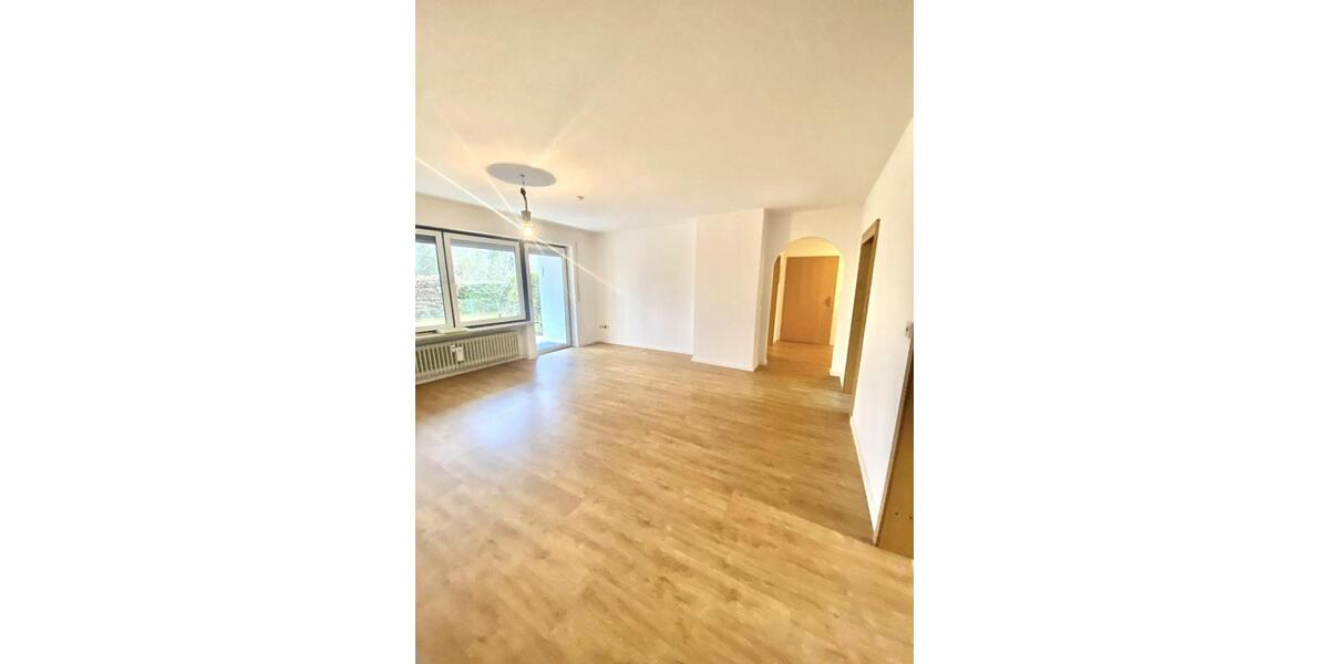 Etagenwohnung Dillingen an der Donau - 5 Zimmer, 107 m&sup2;, 1.250&euro; | Angebot:23860033