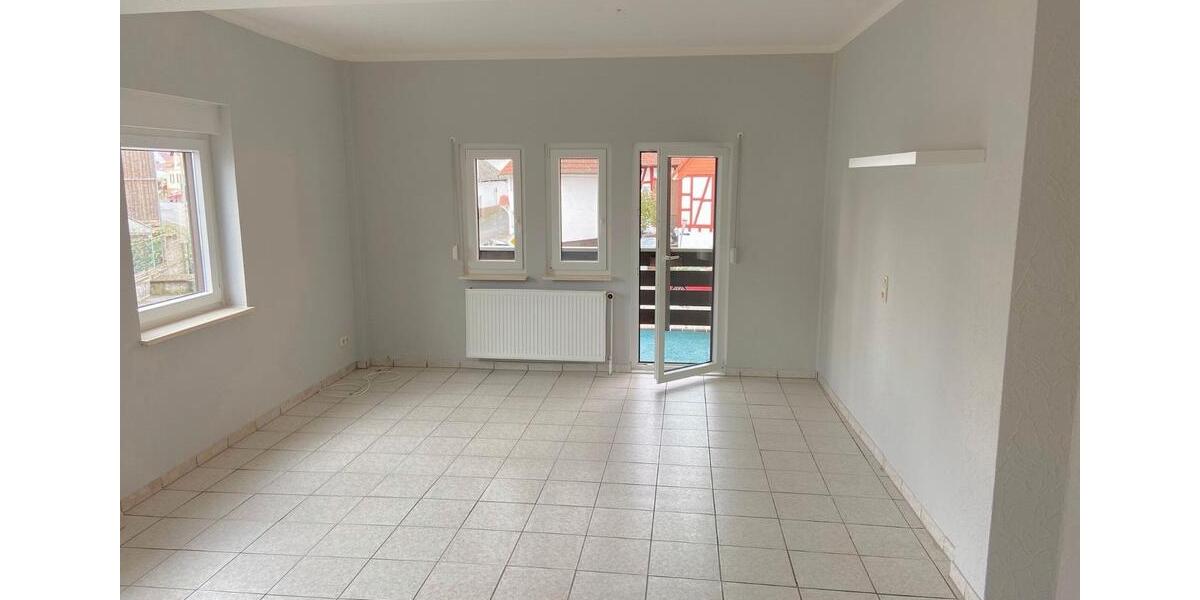 Etagenwohnung Nidda - 4 Zimmer, 109 m&sup2;, 1.270&euro; | Angebot:25899312