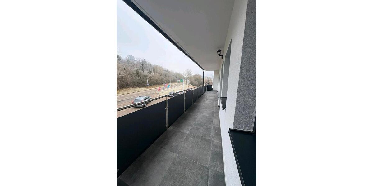 Wohnen auf Zeit Keltern - 13 Zimmer, 300 m&sup2;, 60&euro; | Angebot:25943591