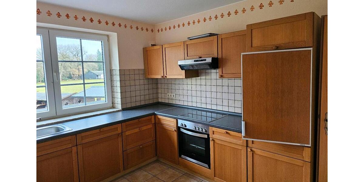Dachgeschoßwohnung Gnarrenburg - 3 Zimmer, 93 m&sup2;, 650&euro; | Angebot:23837561