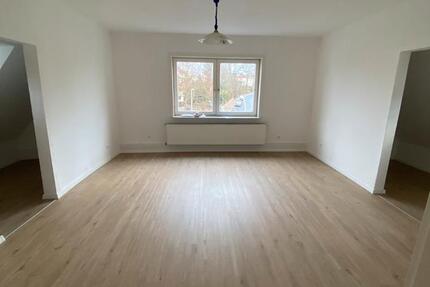 Wohnung Schwalmstadt - 3.5 Zimmer, 107 m&sup2;, 670&euro; | Angebot:25095005