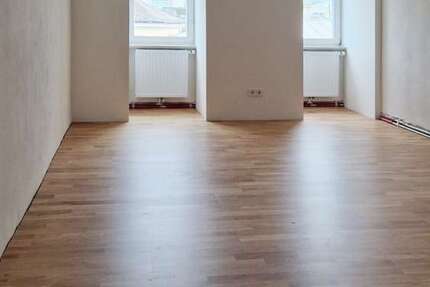 Wohnung Augsburg - 2 Zimmer, 73 m&sup2;, 1.095&euro; | Angebot:27439469