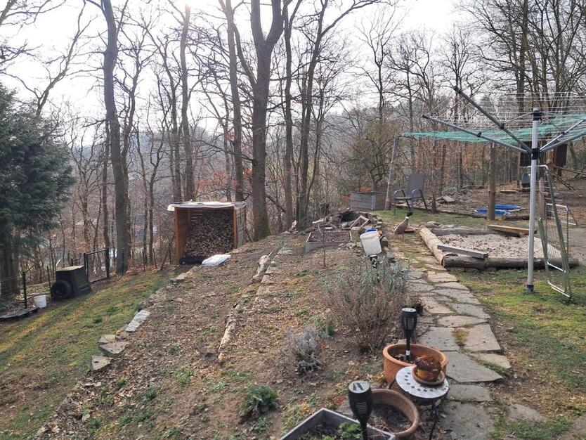 2-Zimmer-Haus mit 500qm Gartengrundstück zur Miete in Nümbrecht
