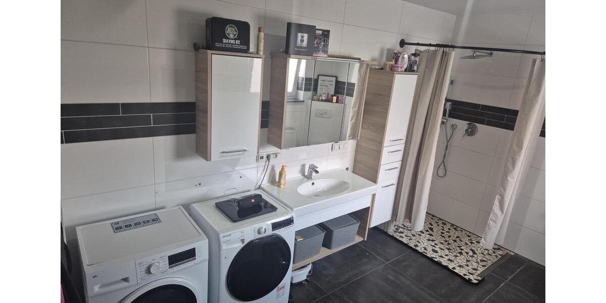 Dachgeschoßwohnung Armsheim - 5 Zimmer, 183 m&sup2;, 1.800&euro; | Angebot:26230360