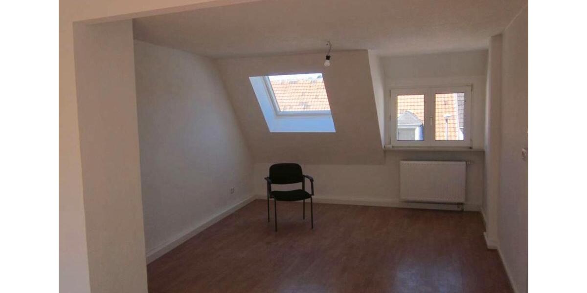 Dachgeschoßwohnung Remscheid - 2.5 Zimmer, 55 m&sup2;, 588&euro; | Angebot:24652193