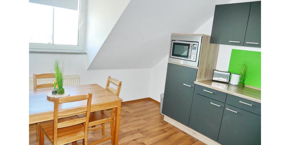 Wohnen auf Zeit Schwandorf - 3 Zimmer, 110 m&sup2;, 17&euro; | Angebot:18427588