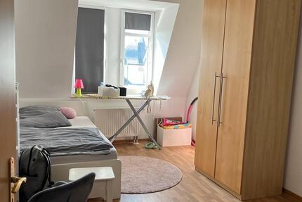 Wohnung Nünchritz - 2 Zimmer, 64 m&sup2;, 440&euro; | Angebot:26232903