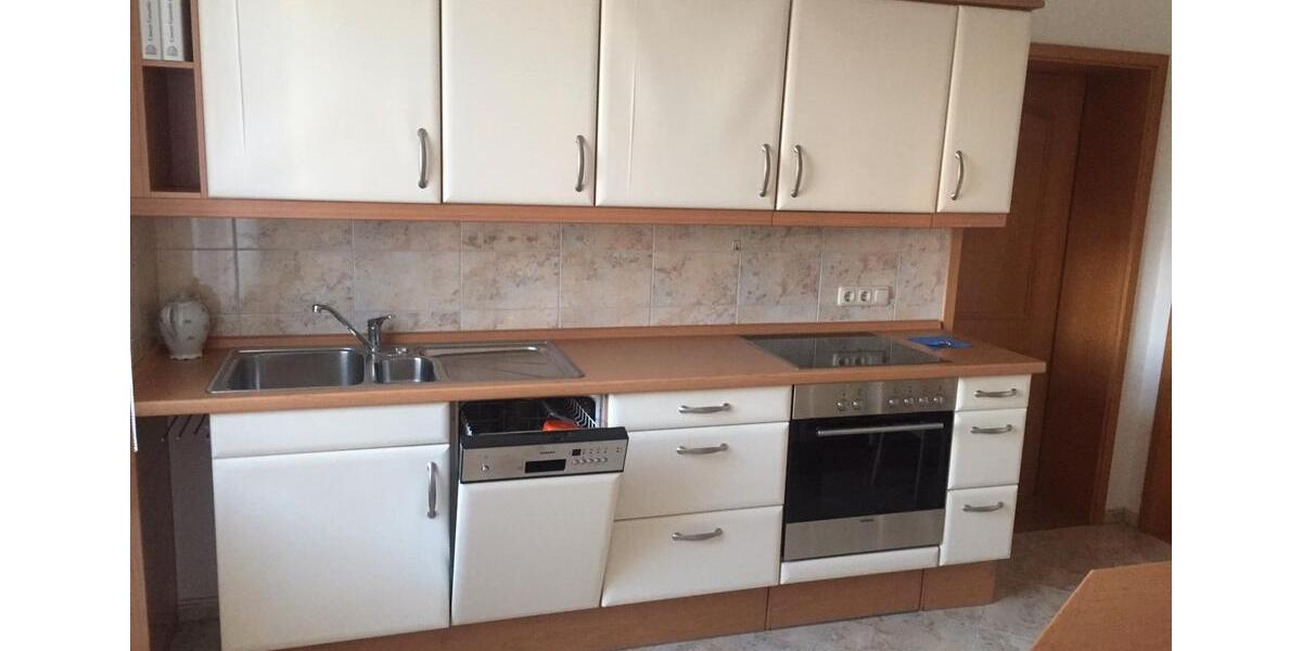Erdgeschoßwohnung Bitterfeld-Wolfen Bitterfeld - 5 Zimmer, 125 m&sup2;, 1.000&euro; | Angebot:26419946