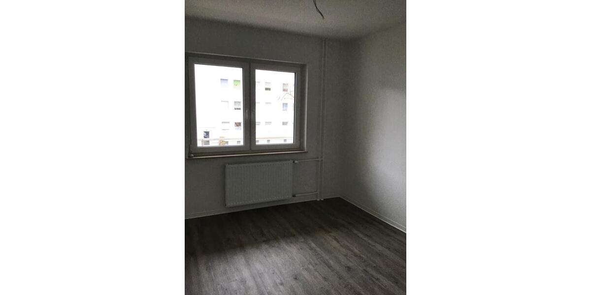 Etagenwohnung Duisburg Hamborn - 2 Zimmer, 62 m&sup2;, 545&euro; | Angebot:24521624