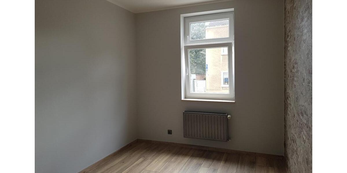 Hochparterre Limbach-Oberfrohna Oberfrohna - 2 Zimmer, 58 m&sup2;, 350&euro; | Angebot:26674391