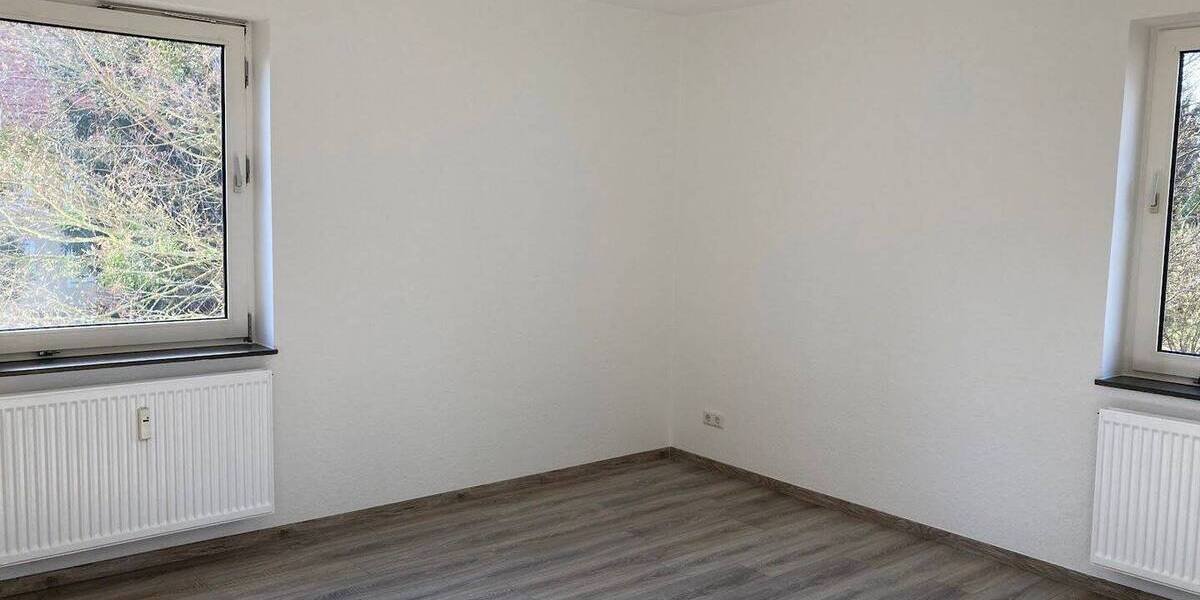 Etagenwohnung Salzgitter Lebenstedt - 3 Zimmer, 57 m&sup2;, 335&euro; | Angebot:26751177