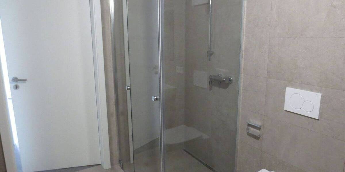 Etagenwohnung Göppingen Stadtgebiet - 2 Zimmer, 63 m&sup2;, 1.150&euro; | Angebot:26229776