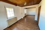 Einfamilienhaus Korbach - 7 Zimmer, 177 m&sup2;, 985&euro; | Angebot:26636423