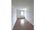Smart mieten smart sparen! 3 Zimmer in der 2 Etage möchten bewohnt werden