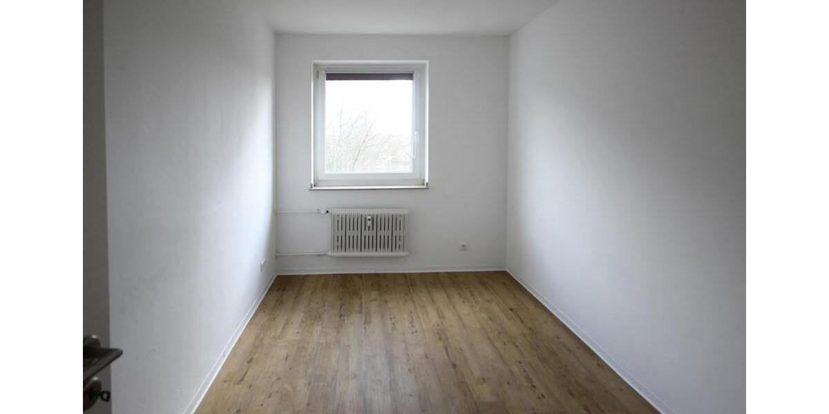 Etagenwohnung Krefeld Fischeln - 3 Zimmer, 76 m&sup2;, 615&euro; | Angebot:25796695