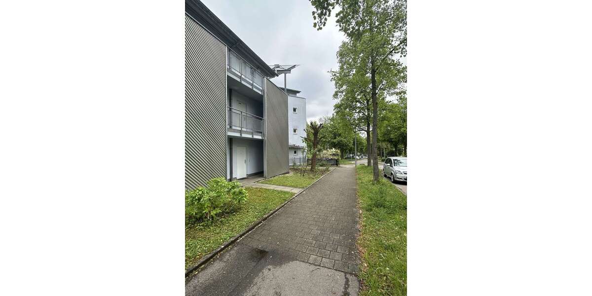 Etagenwohnung Ludwigsburg - 1 Zimmer, 27 m&sup2;, 680&euro; | Angebot:26732435