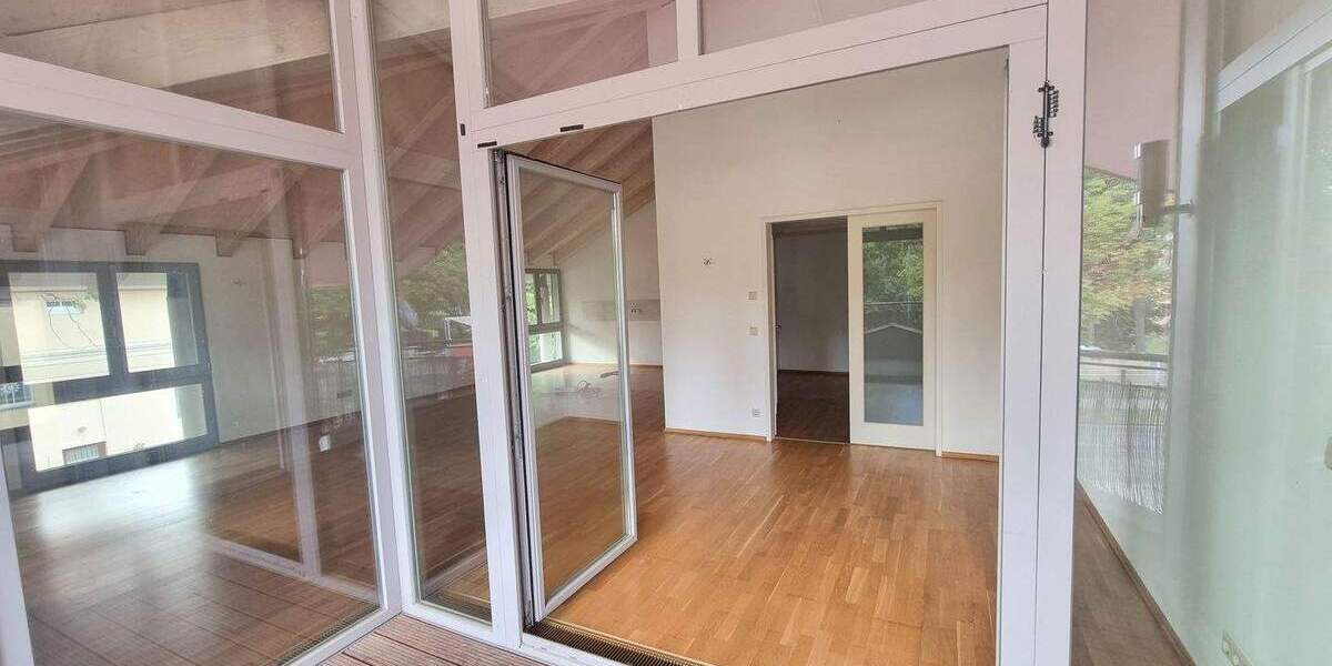 Etagenwohnung Bad Saarow Bad Saarow-Pieskow - 2 Zimmer, 101 m&sup2;, 1.000&euro; | Angebot:25783629