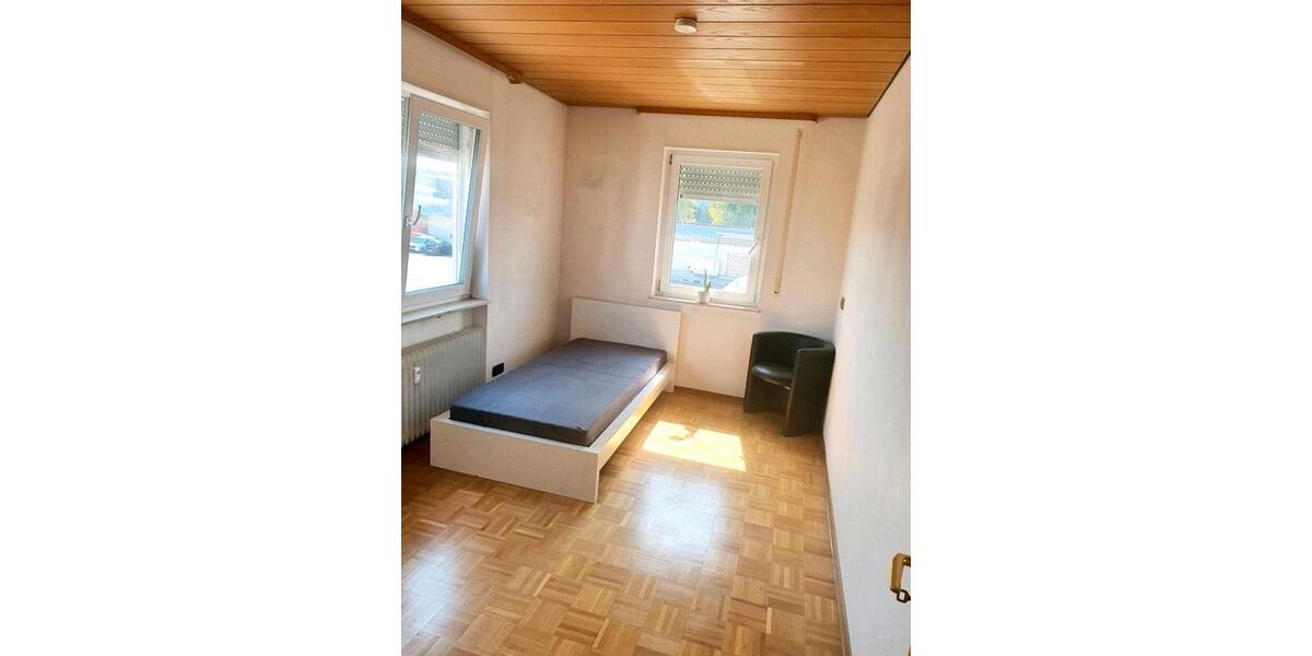 Wohnen auf Zeit Böblingen - 3 Zimmer, 90 m&sup2;, 490&euro; | Angebot:24681160