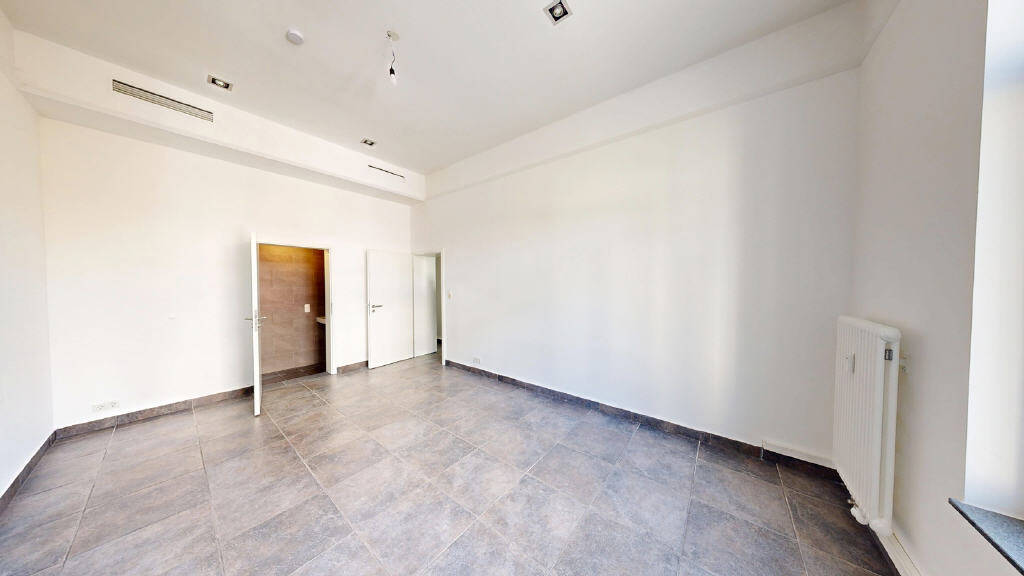 Etagenwohnung Brühl - 3 Zimmer, 137 m&sup2;, 1.550&euro; | Angebot:26488672