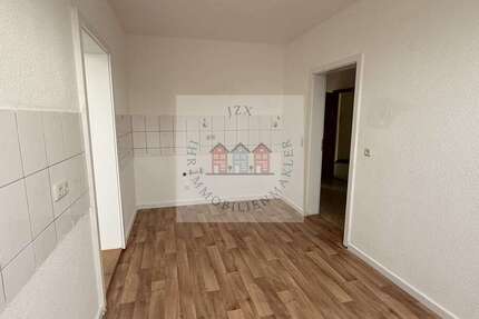 Wohnung Weida - 2 Zimmer, 70 m&sup2;, 350&euro; | Angebot:27023682