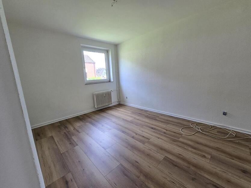 Frisch renovierte 3-Zimmer-Wohnung mit Balkon in Kropp