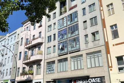 Büro in Berlin 2.276,51 € 137.97 m²