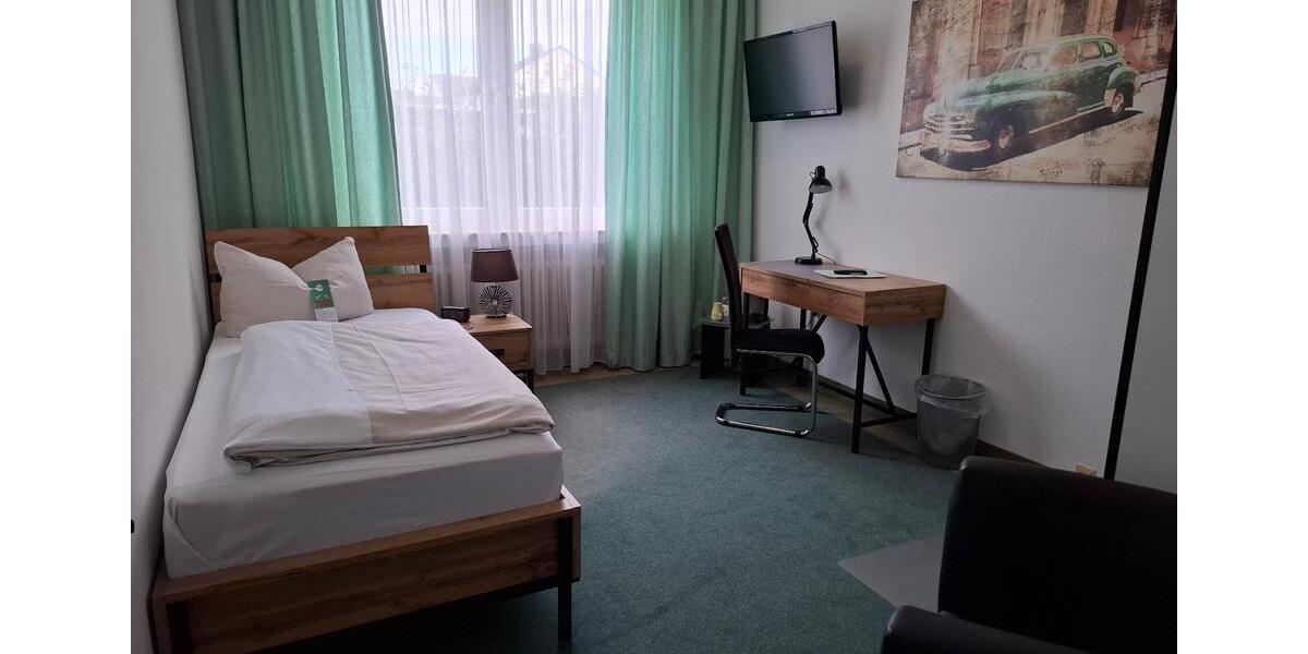 Etagenwohnung Halle - 1 Zimmer, 19 m&sup2;, 580&euro; | Angebot:25882228