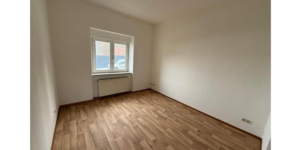 Etagenwohnung Plauen Alt Chrieschwitz - 2 Zimmer, 53 m&sup2;, 265&euro; | Angebot:26300863