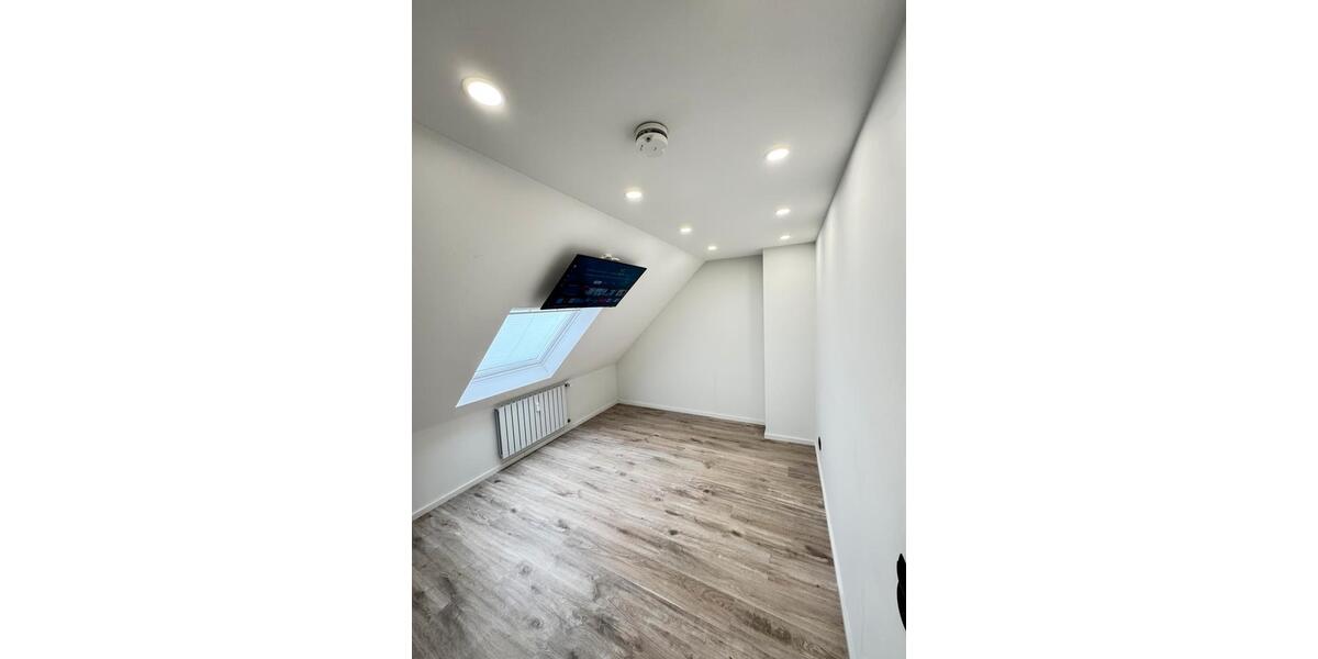 Dachgeschoßwohnung Wittlich - 3 Zimmer, 85 m&sup2;, 950&euro; | Angebot:26125972