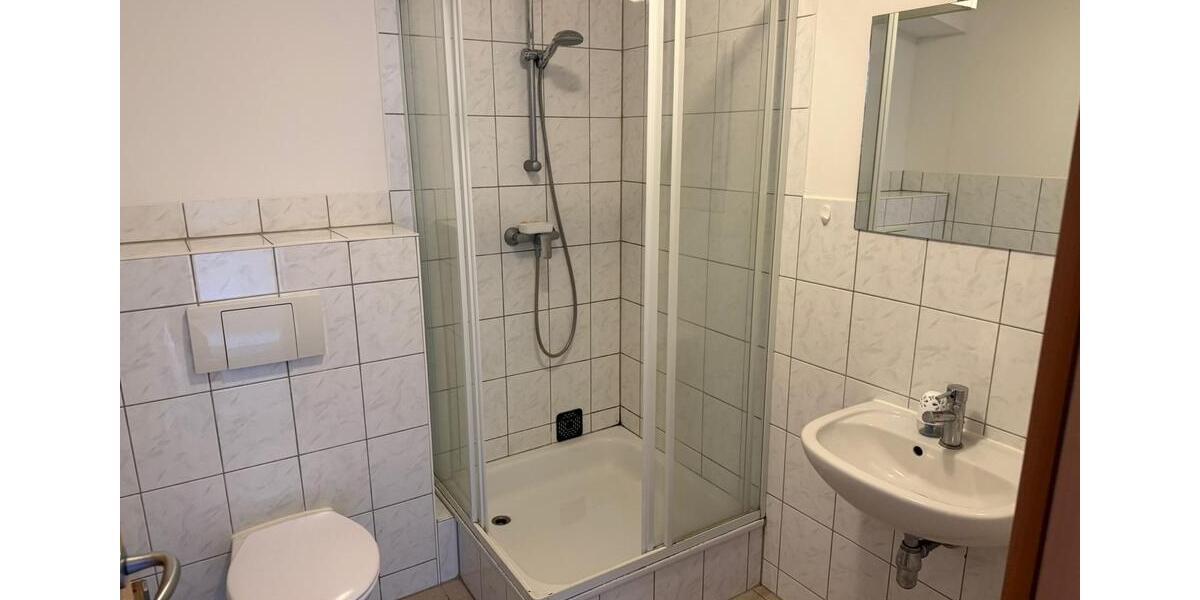 Etagenwohnung Weiherhammer - 4 Zimmer, 120 m&sup2;, 1.100&euro; | Angebot:26416880