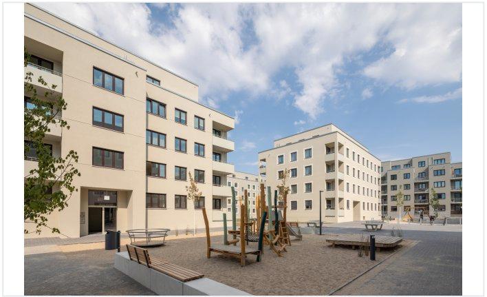 Etagenwohnung Berlin Hellersdorf - 2 Zimmer, 52 m&sup2;, 1.200&euro; | Angebot:27627115
