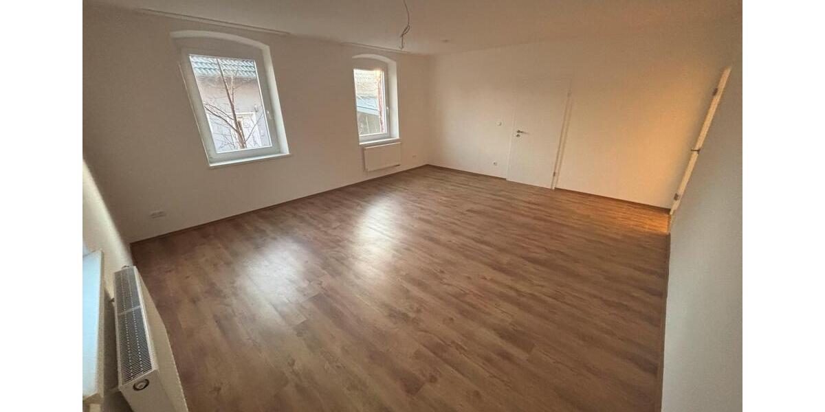 Erdgeschoßwohnung Furth im Wald - 5 Zimmer, 125 m&sup2;, 650&euro; | Angebot:25804182