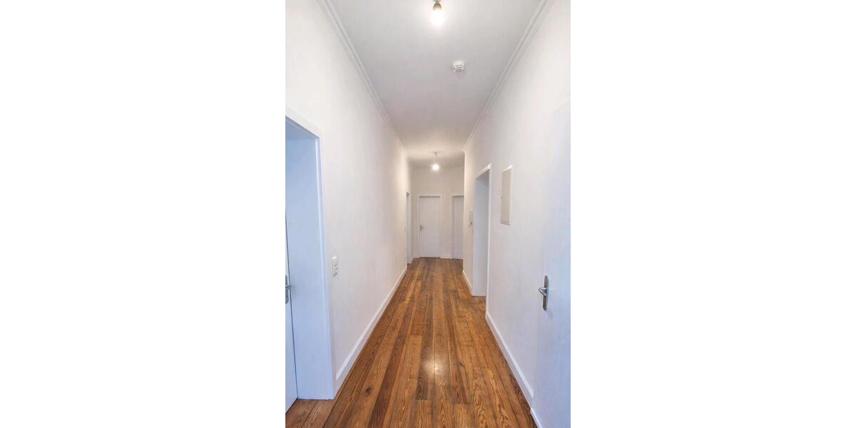 Erdgeschoßwohnung Neumünster - 4 Zimmer, 118 m&sup2;, 1.250&euro; | Angebot:25902867