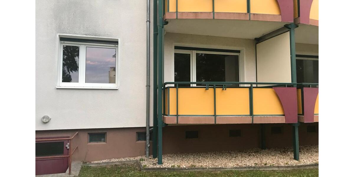 Erdgeschoßwohnung Hoyerswerda - 3 Zimmer, 62 m&sup2;, 480&euro; | Angebot:26168411
