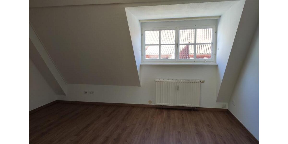 Maisonettenwohnung Meißen - 5 Zimmer, 143 m&sup2;, 990&euro; | Angebot:21539070