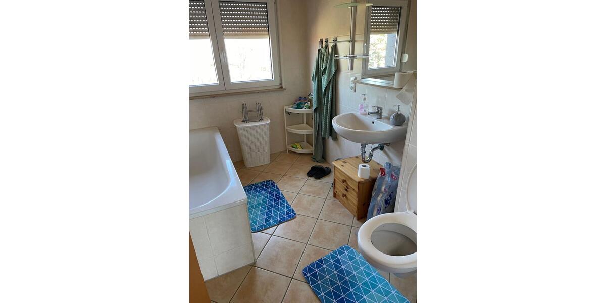 Dachgeschoßwohnung Bautzen - 3 Zimmer, 77 m&sup2;, 450&euro; | Angebot:25932851