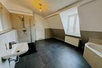 Dachgeschoßwohnung Oranienburg - 4 Zimmer, 135 m&sup2;, 2.030&euro; | Angebot:25795481