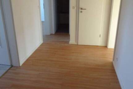 Well-laid-out,bright 3-room apartment with a large balcony,fitted kitchen,bathtub,21255 Tostedt 3 zimmer