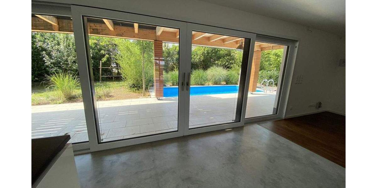 Etagenwohnung Emertsham - 5 Zimmer, 155 m&sup2;, 2.450&euro; | Angebot:24978661