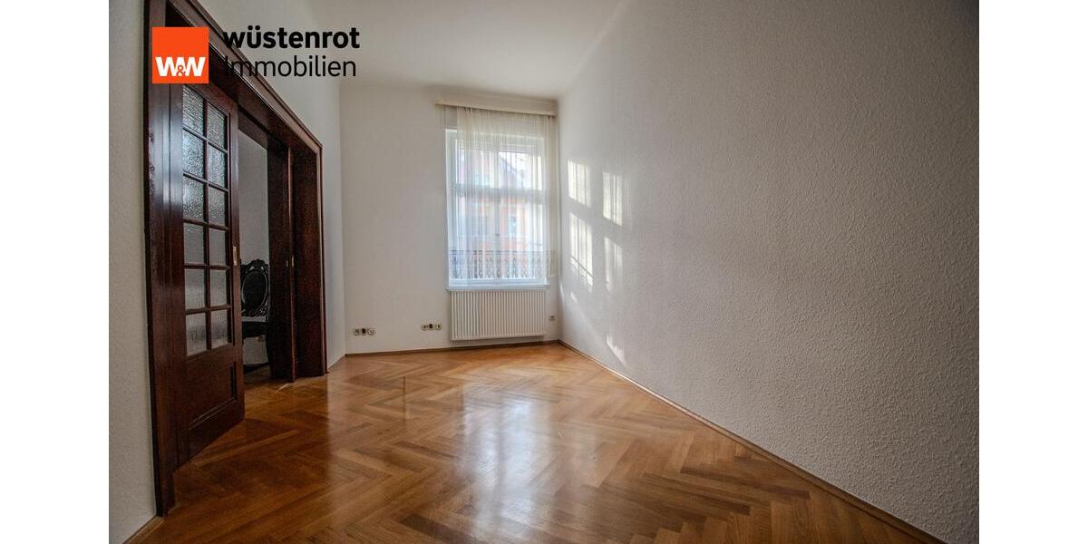 Etagenwohnung Radebeul - 4 Zimmer, 120 m&sup2;, 1.200&euro; | Angebot:24380250