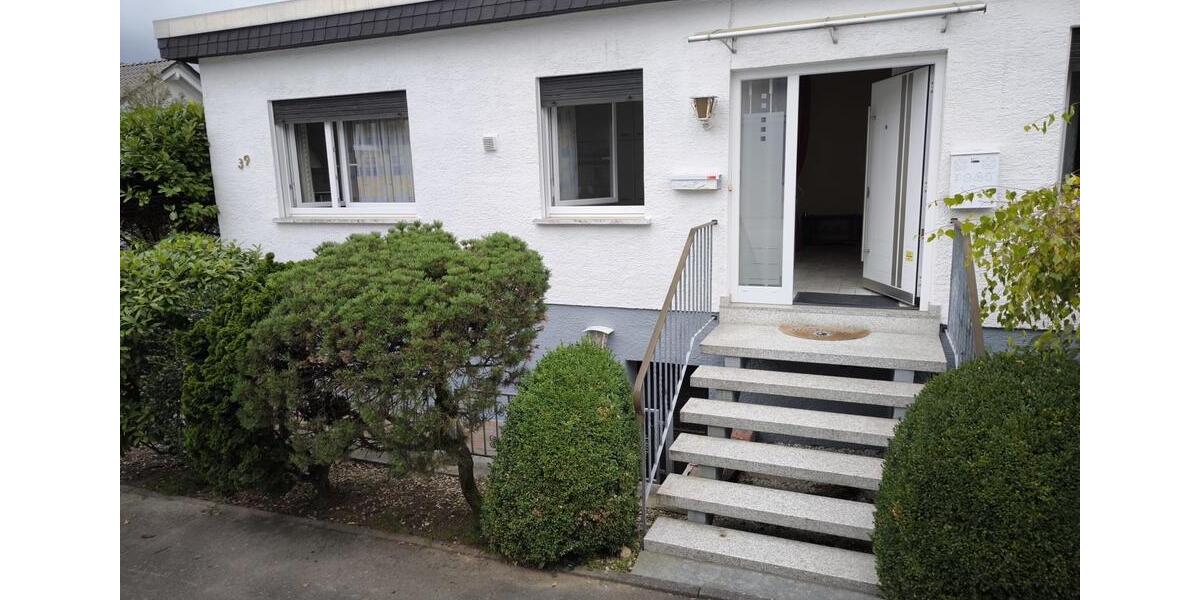 Bungalow Frankfurt am Main Fechenheim - 5 Zimmer, 202 m&sup2;, 1.850&euro; | Angebot:24458476