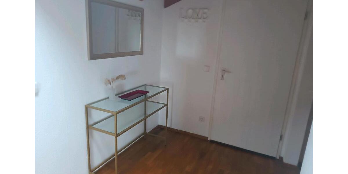 Etagenwohnung Oberstenfeld - 2 Zimmer, 80 m&sup2;, 1.200&euro; | Angebot:24651574