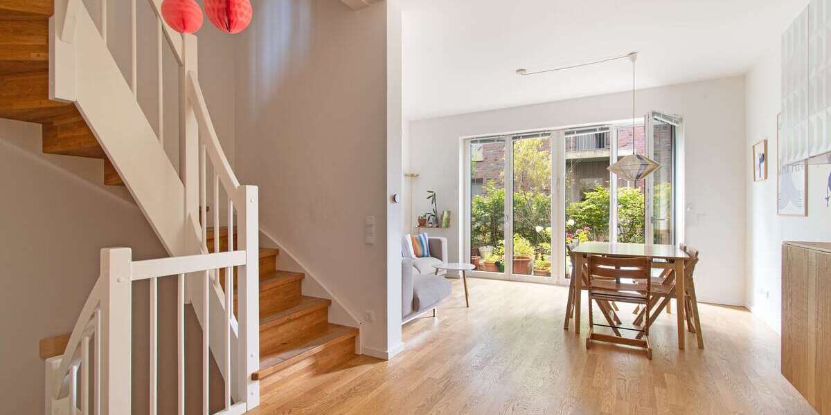 Haus zum Mieten in Hamburg 2.100 € 108 m² 4 zimmer