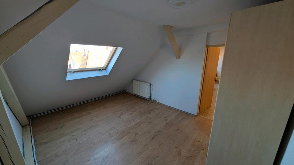 Dachgeschoßwohnung Schonungen Forst - 3 Zimmer, 60 m&sup2;, 690&euro; | Angebot:26266147