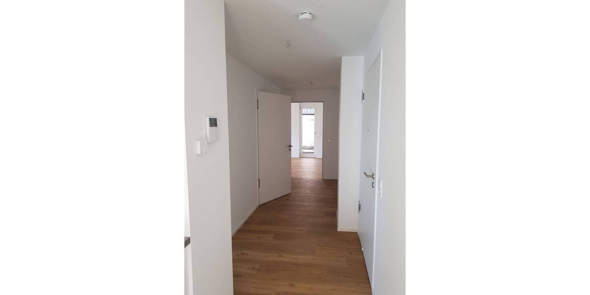 Etagenwohnung Weil am Rhein - 2 Zimmer, 67 m&sup2;, 900&euro; | Angebot:26192313
