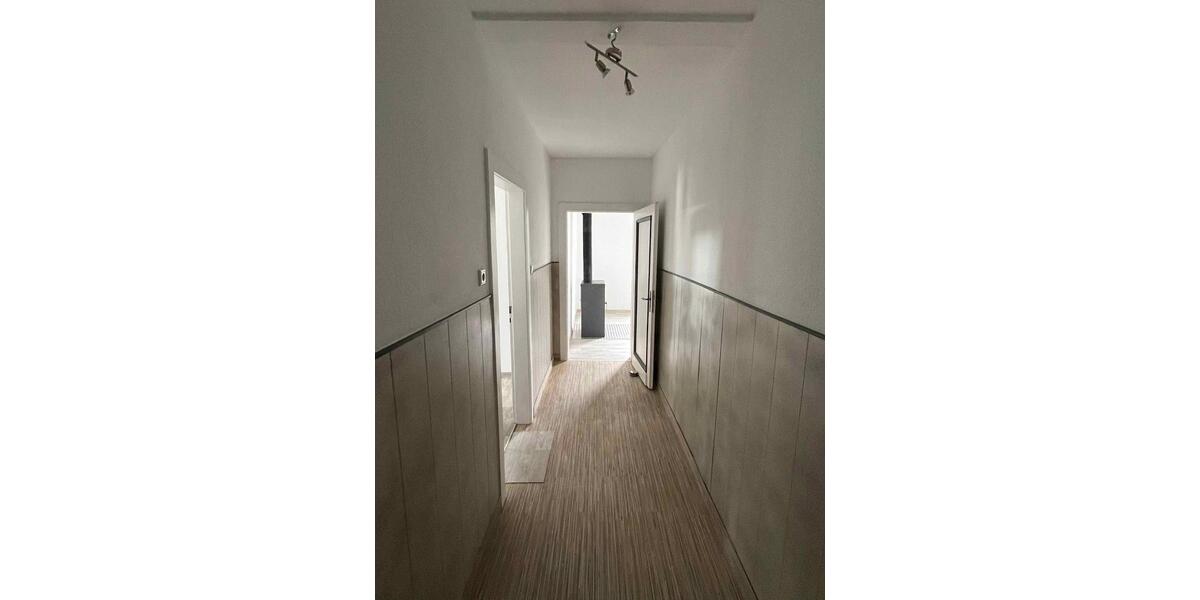 Etagenwohnung Bad Berleburg - 2 Zimmer, 60 m&sup2;, 480&euro; | Angebot:26003640