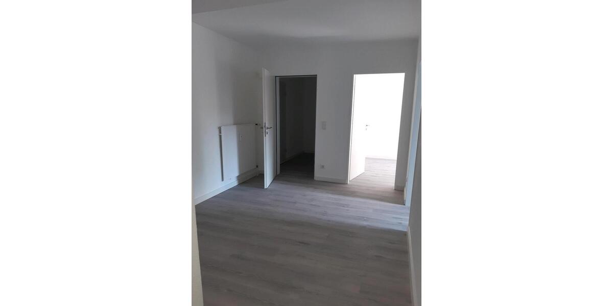 Etagenwohnung Northeim - 3 Zimmer, 85 m&sup2;, 699&euro; | Angebot:26533725