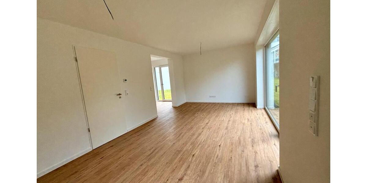 Doppelhaushälfte Stadthagen - 5 Zimmer, 148 m&sup2;, 1.400&euro; | Angebot:25839072