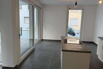 Wohnung Heilbronn - 2 Zimmer, 64 m&sup2;, 1.100&euro; | Angebot:26808114
