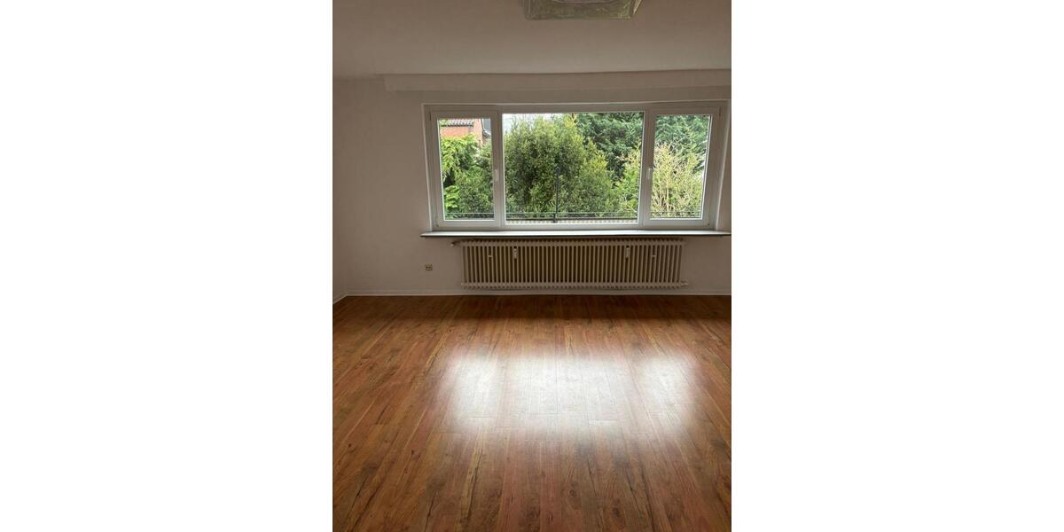 Etagenwohnung Drakenburg - 4 Zimmer, 105 m&sup2;, 950&euro; | Angebot:24383306